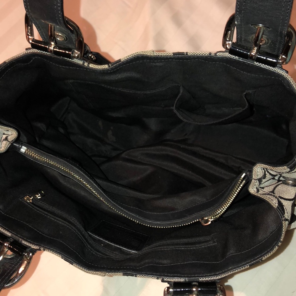 Coach Purse - Picture 5 of 6